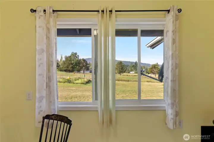 Beautiful view of the foothills and pasture from dining area.