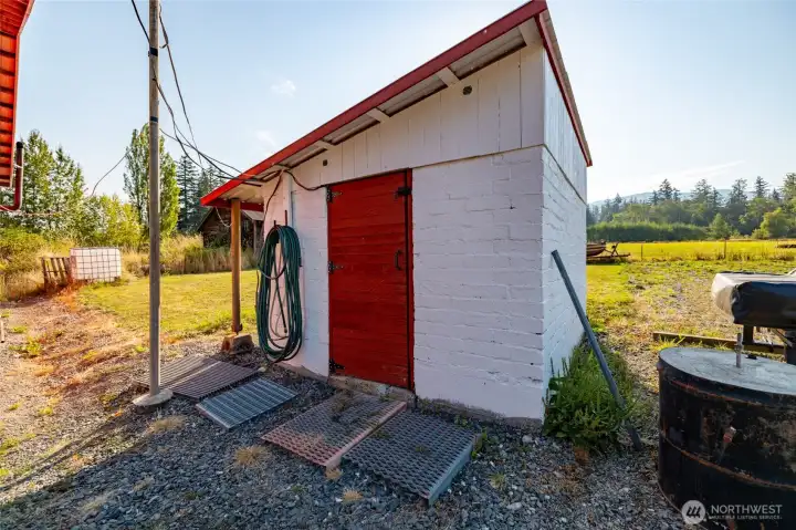 Cinderblock pump house