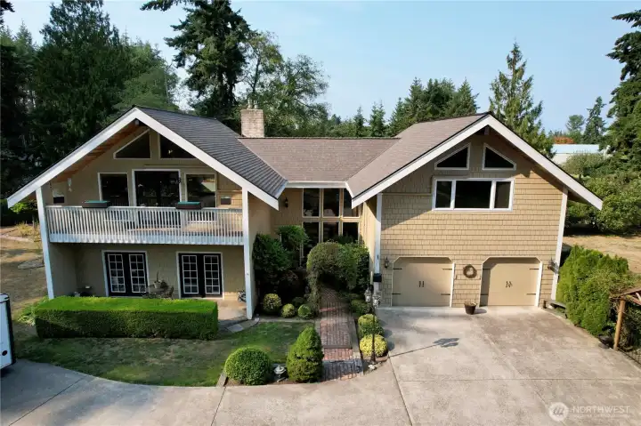 196 N Solmar Dr