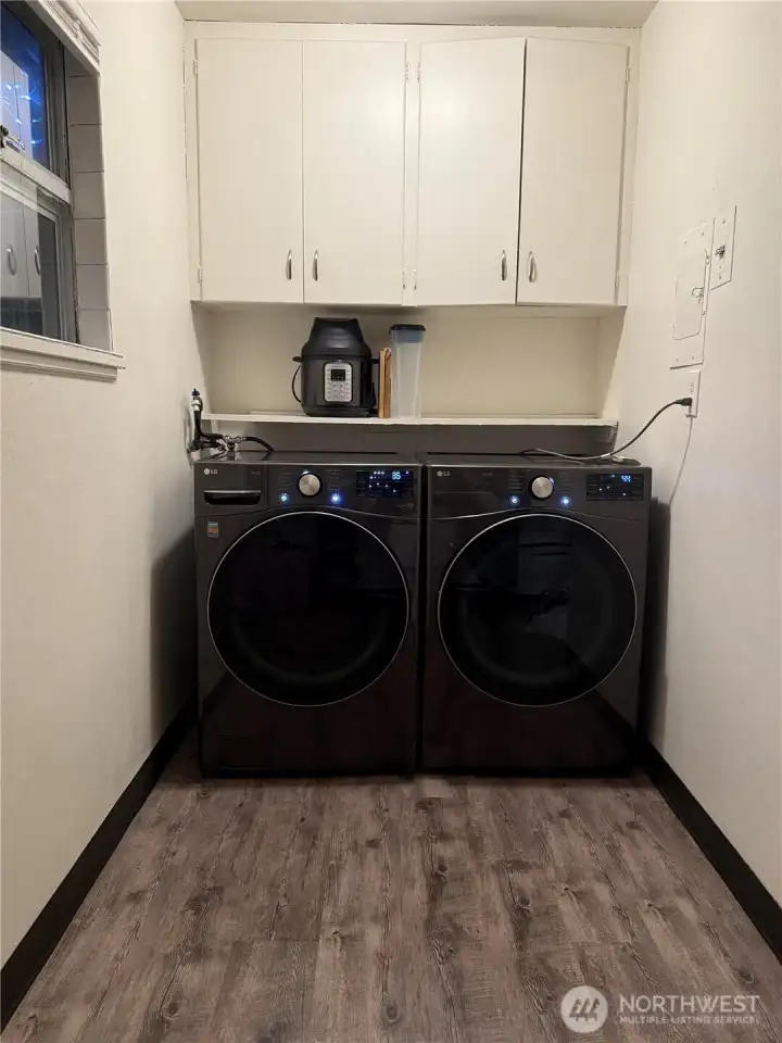 960 laundry