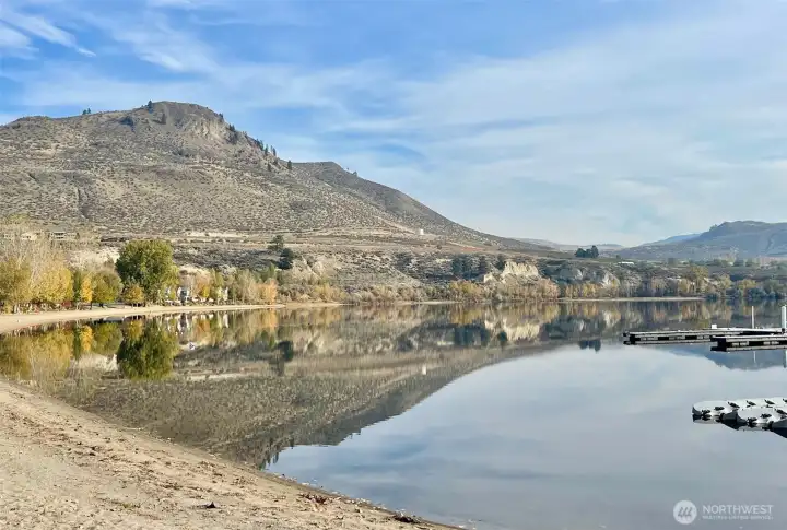 Lake reflections on a Peaceful winter morning.