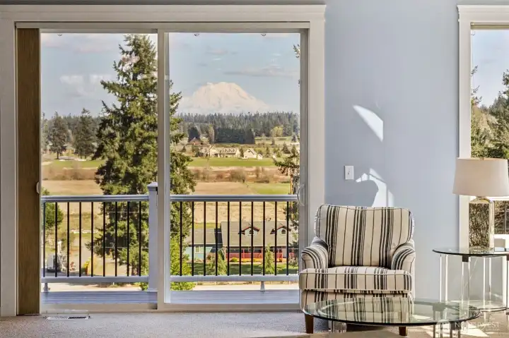 Family Room with views of Mt. Rainier