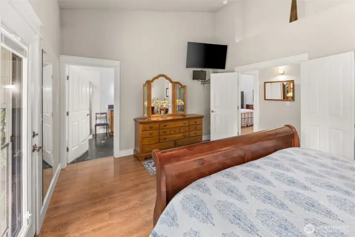Spacious Owner's suite with ensuite bath