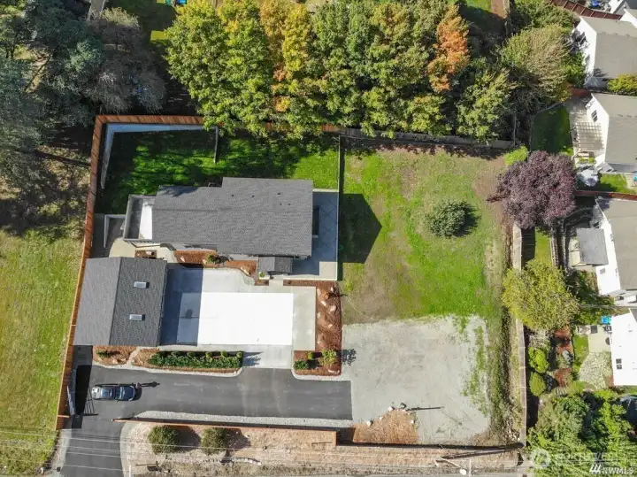 10,358 sq foot, level lot in a great neighborhood
