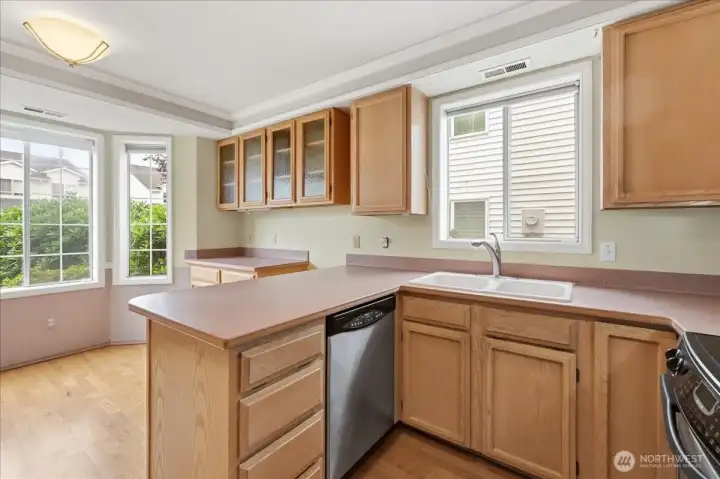 Another view of the kitchen.