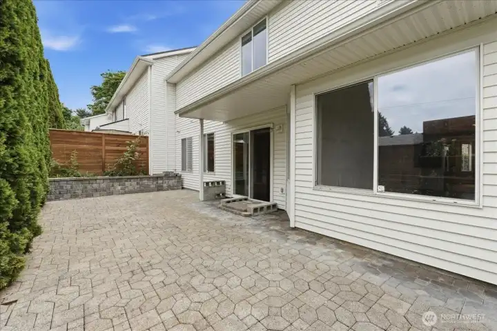 Back yard patio with pavers - great for entertaining, BBQ's, etc.