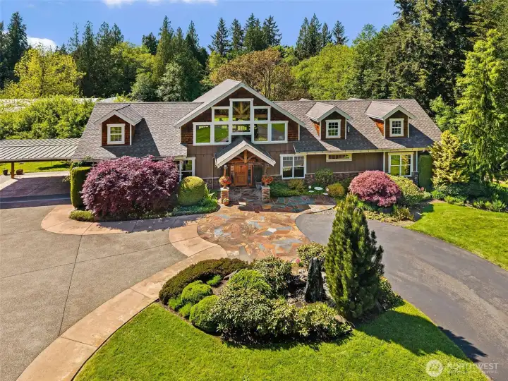 Welcome to The Holiday Valley Estate