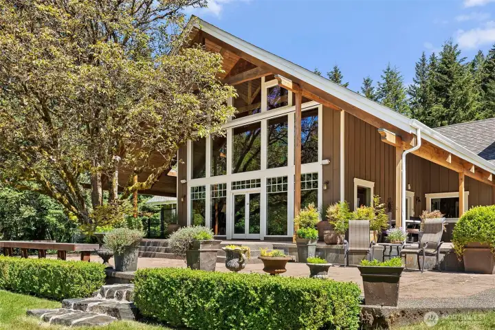 Approx. 1000 sq ft Patio, partially covered
