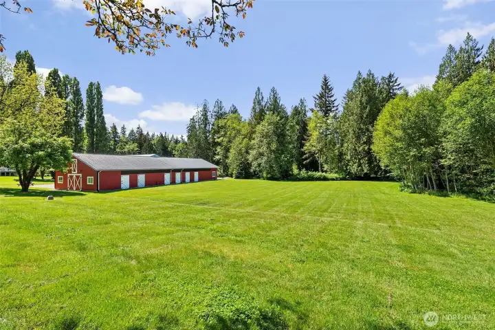 Immaculate Barn and pristine grounds