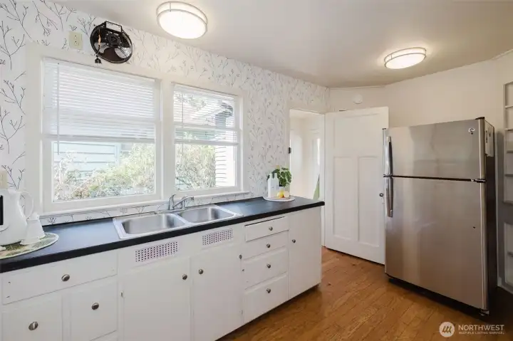 Fresh, bright kitchen Fresh, bright kitchen
