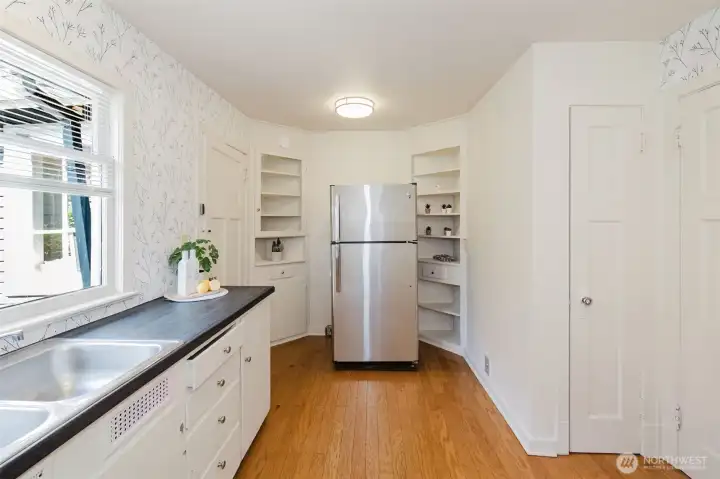 Cute built-ins Cute built-ins