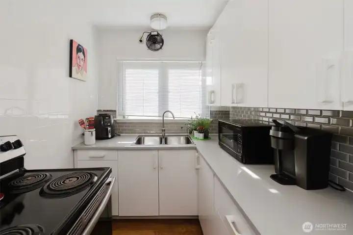 Apartment kitchen Apartment kitchen