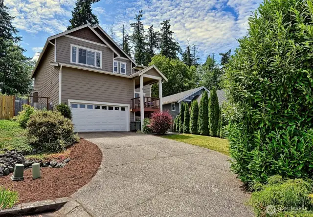 Welcome to 3606 Tree Farm Ct!