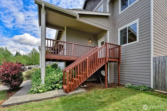 Looking at the entry stairs from the front yard.