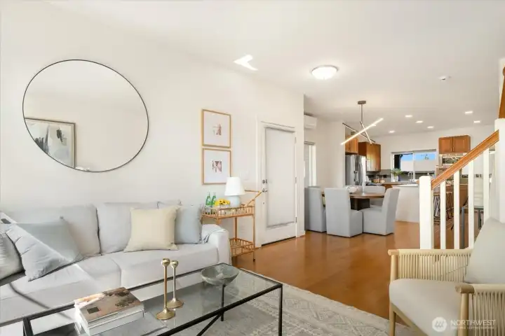 Open concept floor plan that seamlessly flows throughout the main level!