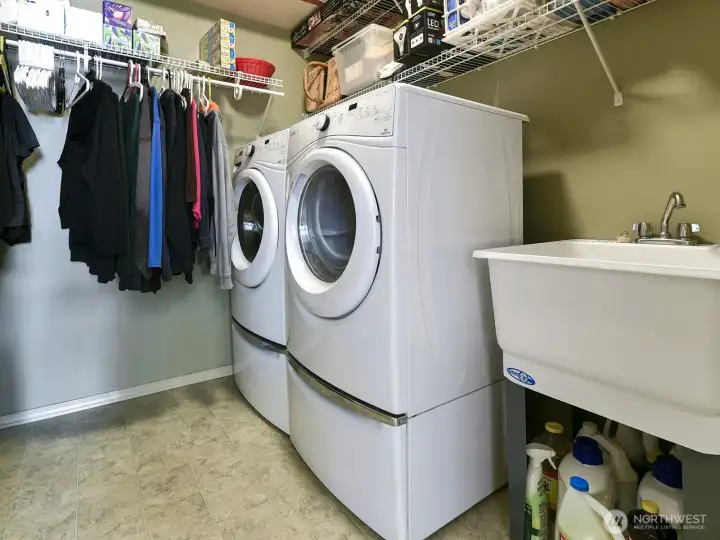 Nice large laundry room