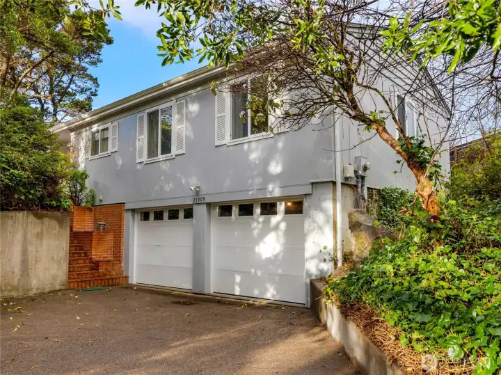 Front entrance of the home.
