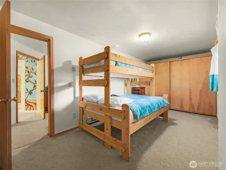 5th Bedroom (downstairs)