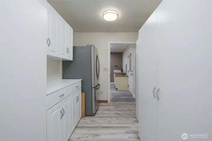 Large Walk-Pantry