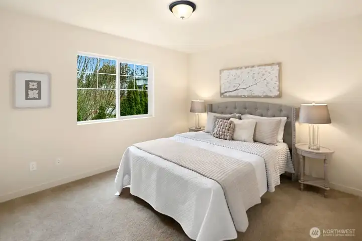 Additional Bedroom with Walk in Closet! (Bed 2)