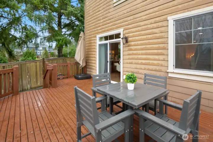 Large Deck Perfect for Spring/Summer