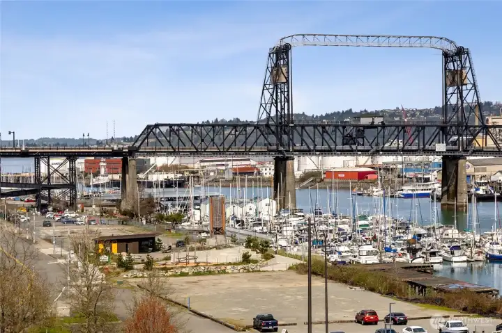 Here you have a close-up view of the bridge and marina.