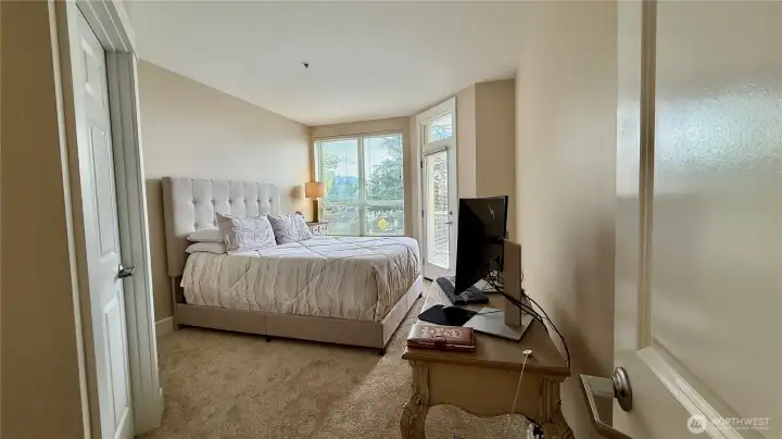 Bedroom With Walk In Closet