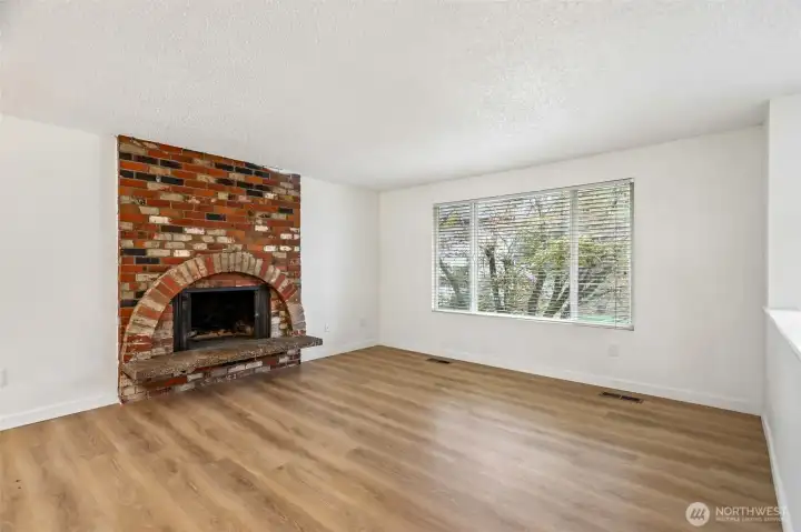 Wood burning fireplace and double pane vinyl winodws