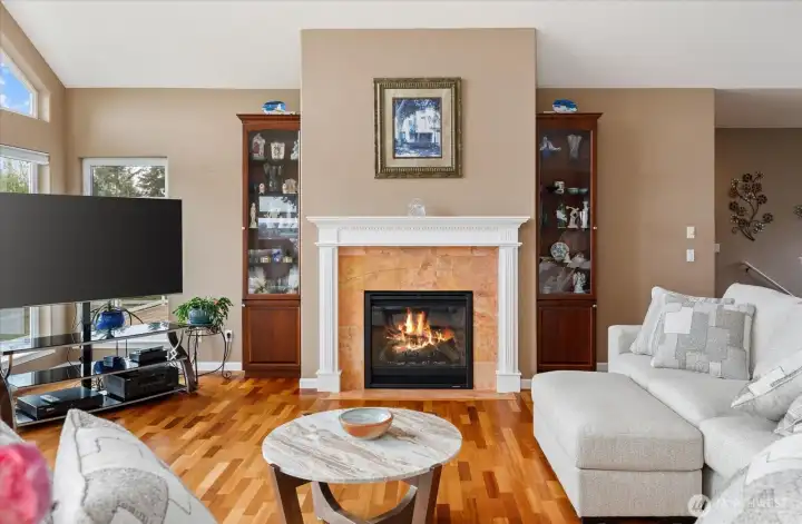 For those cooler evenings, or a pop of ambiance, the gas fireplace is sure to please.