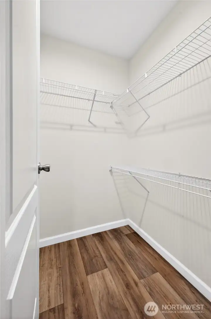 Bed 3 closet