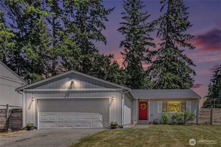 Welcome to this charming 2-bedroom, 2-bath home offering 1,224 square feet of comfortable living space in a peaceful Spanaway neighborhood.