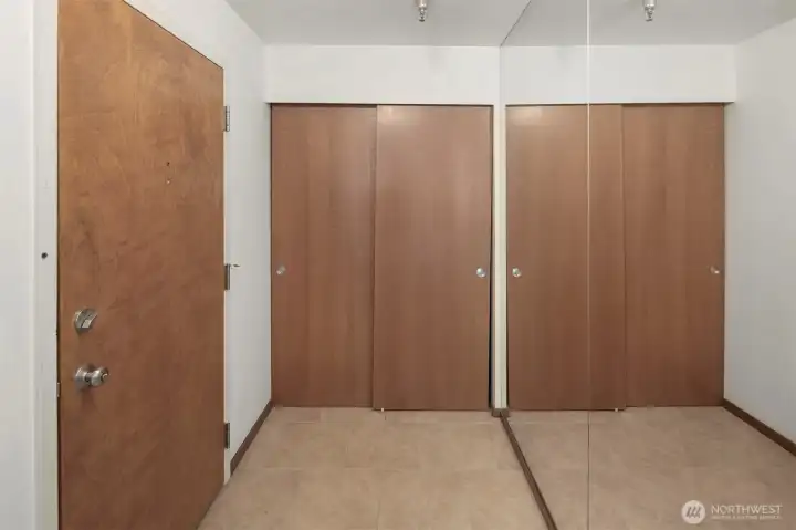 Entry w/ Closets