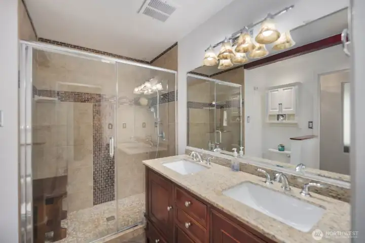 Updated Bathroom with Double Vanities and Walk in Shower!