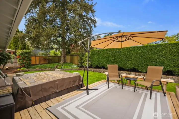 Let the Fun Begin! Fully Operational Hot Tub!