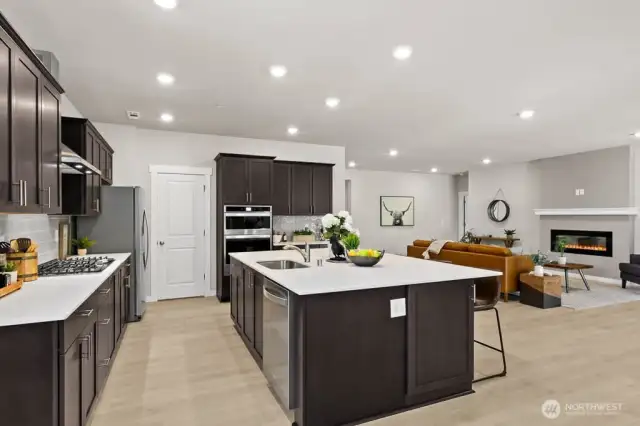 Photo rendering is representational. Actual home is under construction and finishes, elevation, and paint colors may vary. See site agent for details.