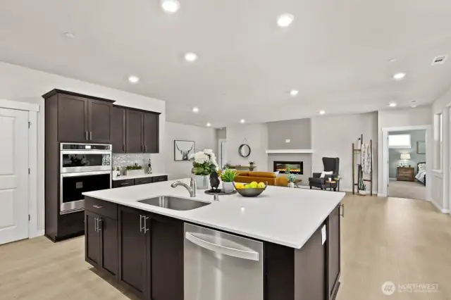 Photo rendering is representational. Actual home is under construction and finishes, elevation, and paint colors may vary. See site agent for details.