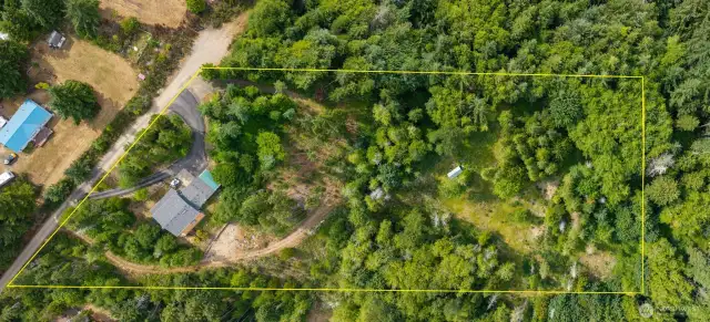 Aerial view with property lines