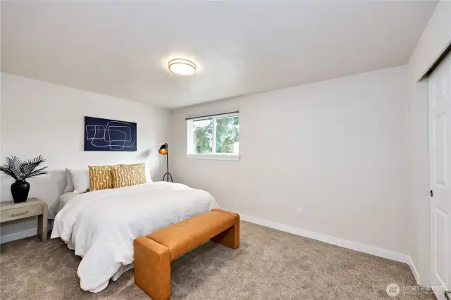 3rd nice size bedroom