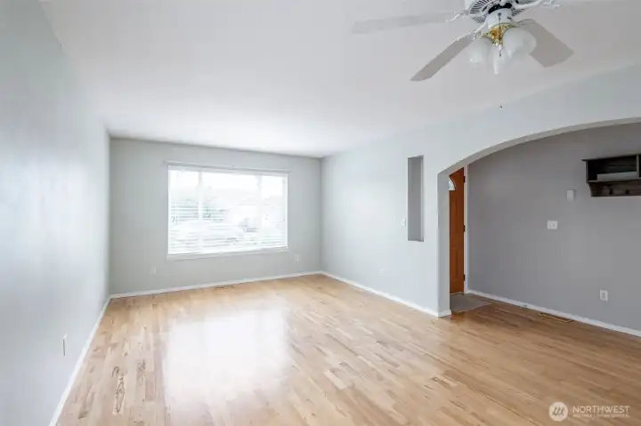Dining room/ family room!!