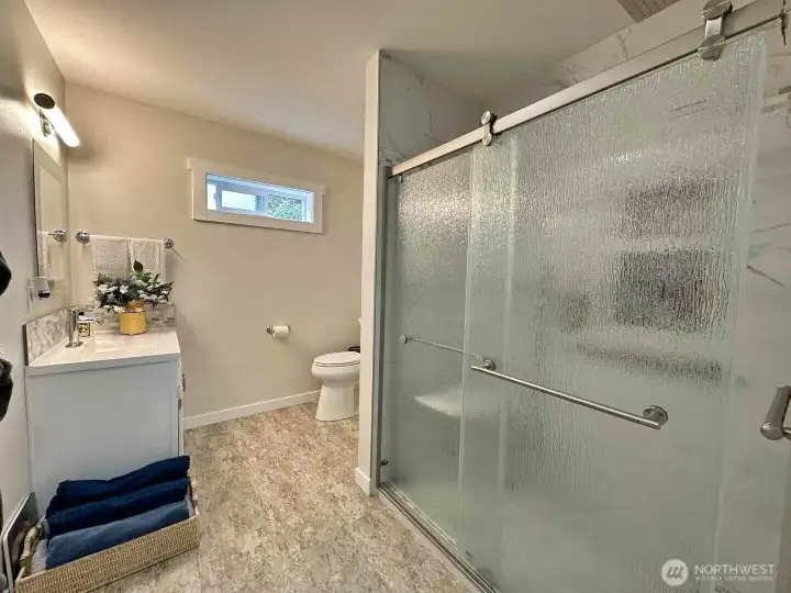 Three Quarter bath near 2 bedrooms.