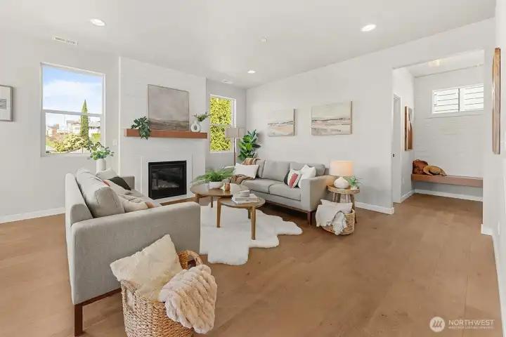 Photographs are for illustrative purposes only. Features, finishes, interior/exterior colors, landscaping and floorplan shown may vary from actual homes built.