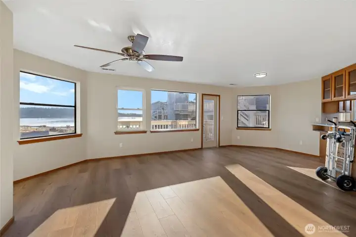 Pictures do not show how beautiful these views of Oak Harbor