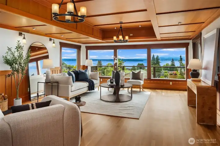 The unblockable view is so expansive you almost miss the stunning woodwork and amount of detail, almost... The unblockable view is so expansive you almost miss the stunning woodwork and amount of detail, almost...