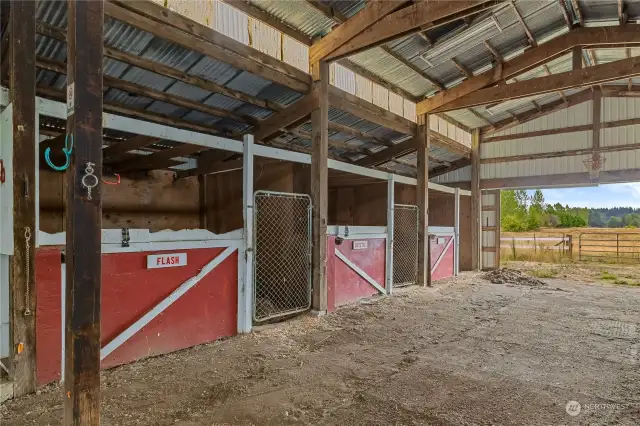 A better view of the horse stalls.