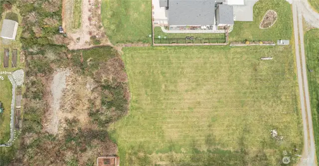 One of few lots on Whidbey that does not need clearing.