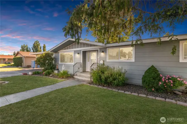 Desirable Montlake neighborhood