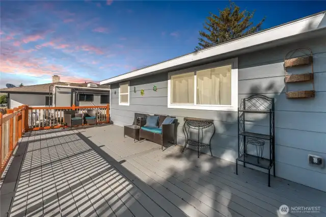 Large rear deck