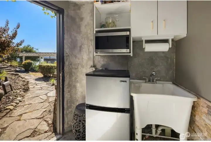 Cabana with 3/4 bath and water toy storage.