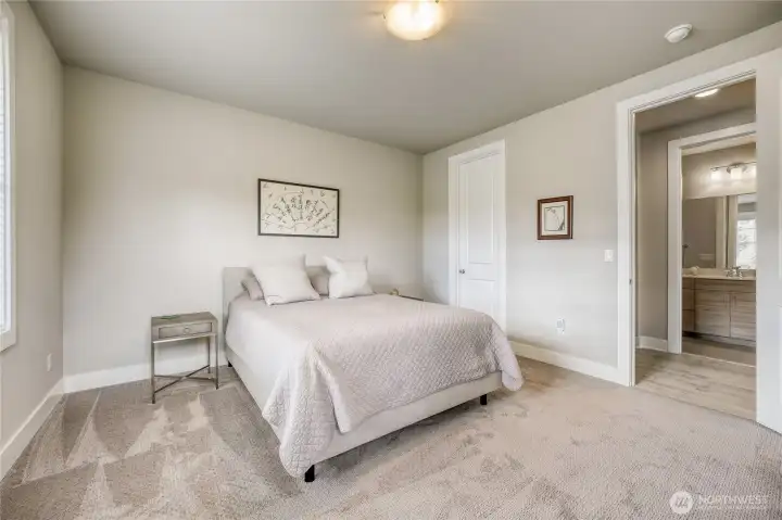 Main floor guest Bedroom