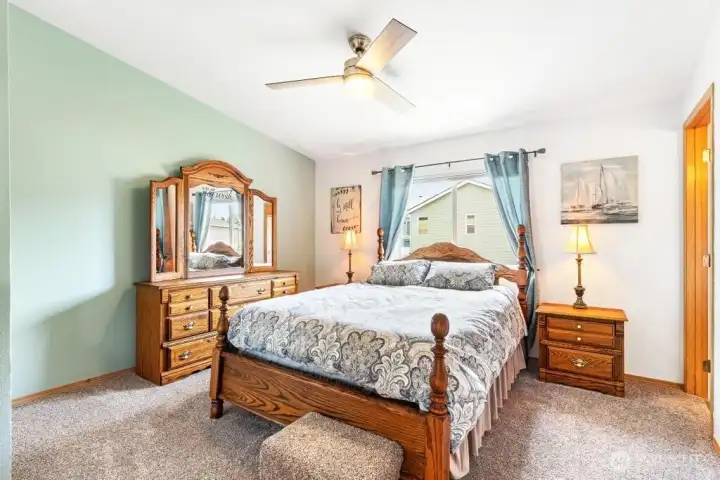 Primary suite